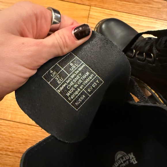 Dr. Martens Black Lace-Up Chesney Boots - Picture 6 of 6